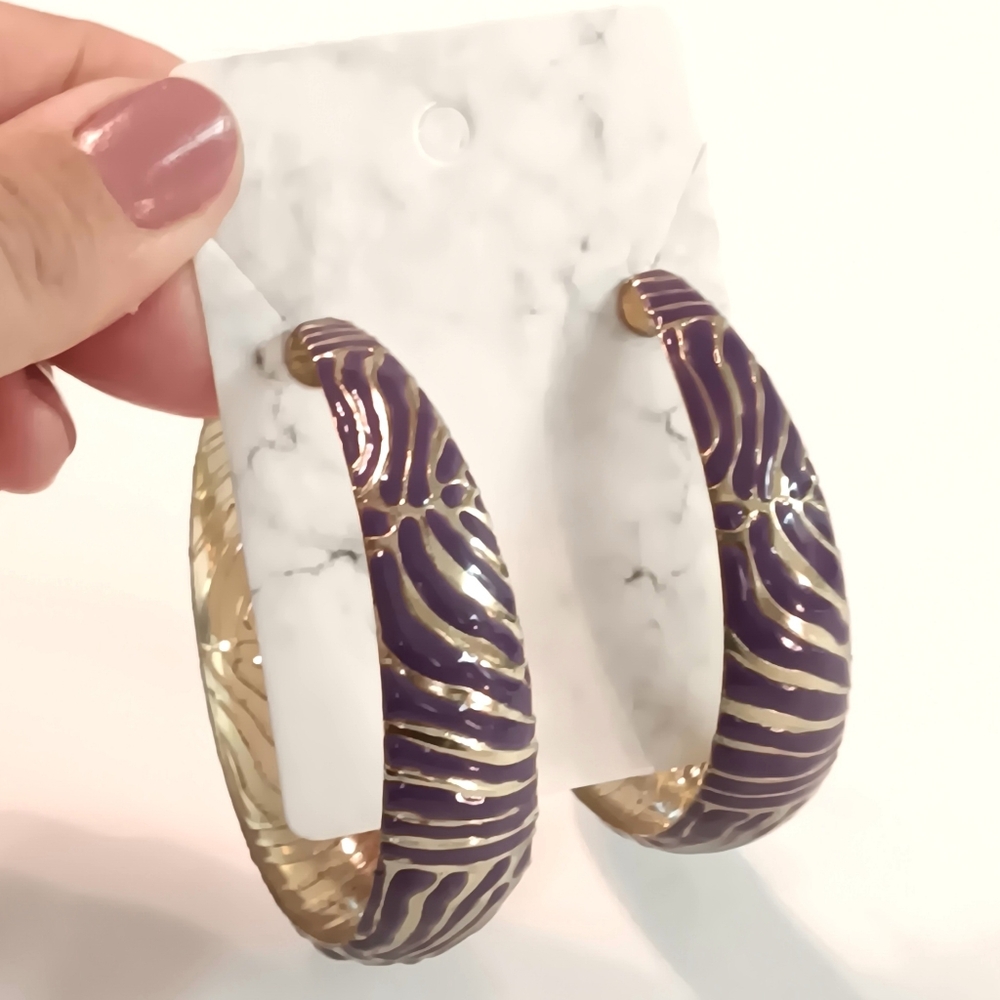 Distressed Large Round Hoop Earrings Zebra Print Purple/Gold Tone Lightweight.